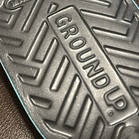 NEW NWT! Size 9 Star Wars slides - Yoda - Grogu - new with tags! - Picture 4 of 7